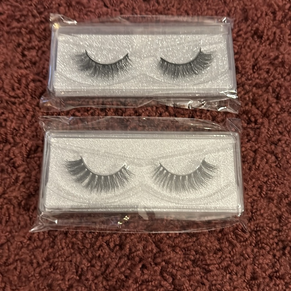 False Eyelashes - Picture 5 of 6